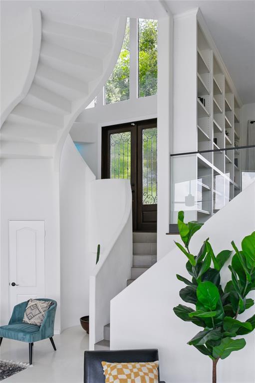 13902 Panorama DR