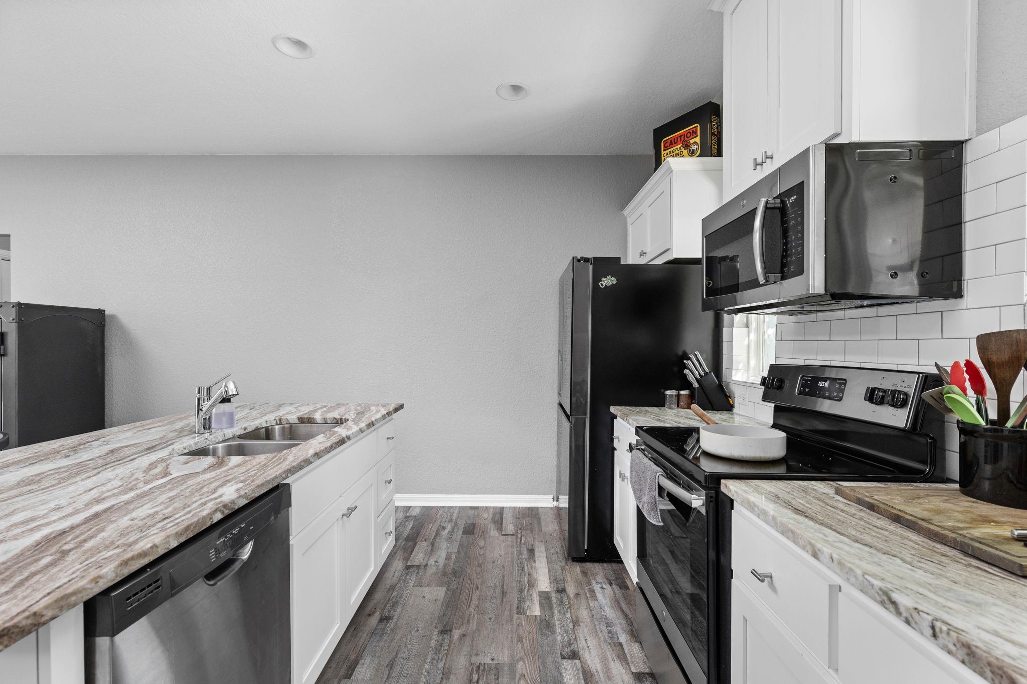 20601 Buckskin RDG