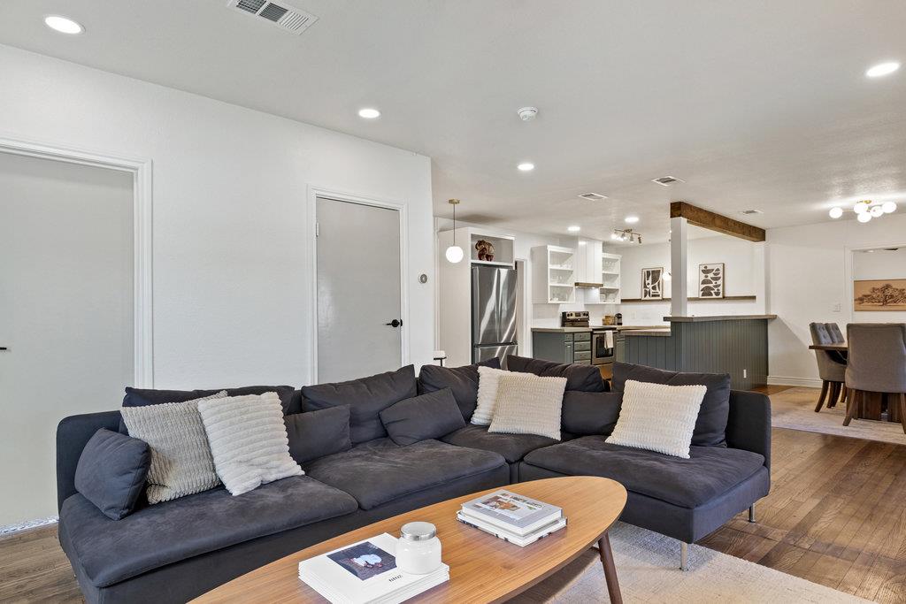 7511 Old Bee Caves RD # 2, Austin Unit: 2