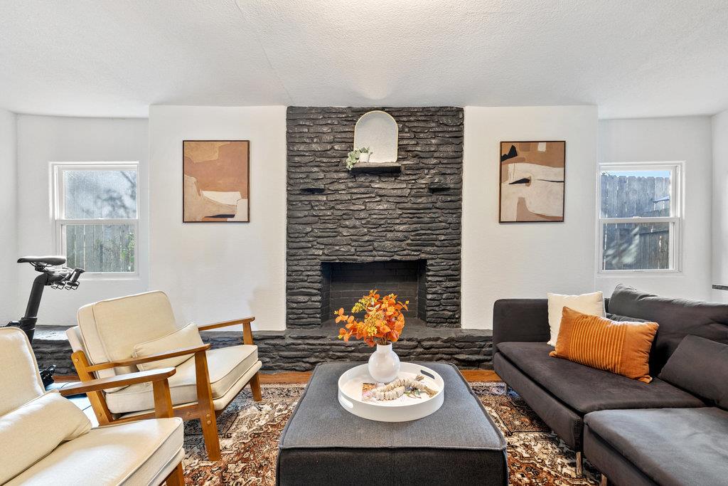 7511 Old Bee Caves RD # 2, Austin Unit: 2