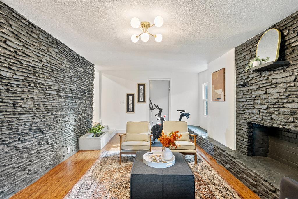 7511 Old Bee Caves RD # 2, Austin Unit: 2