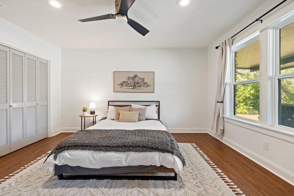 7511 Old Bee Caves RD # 2, Austin Unit: 2