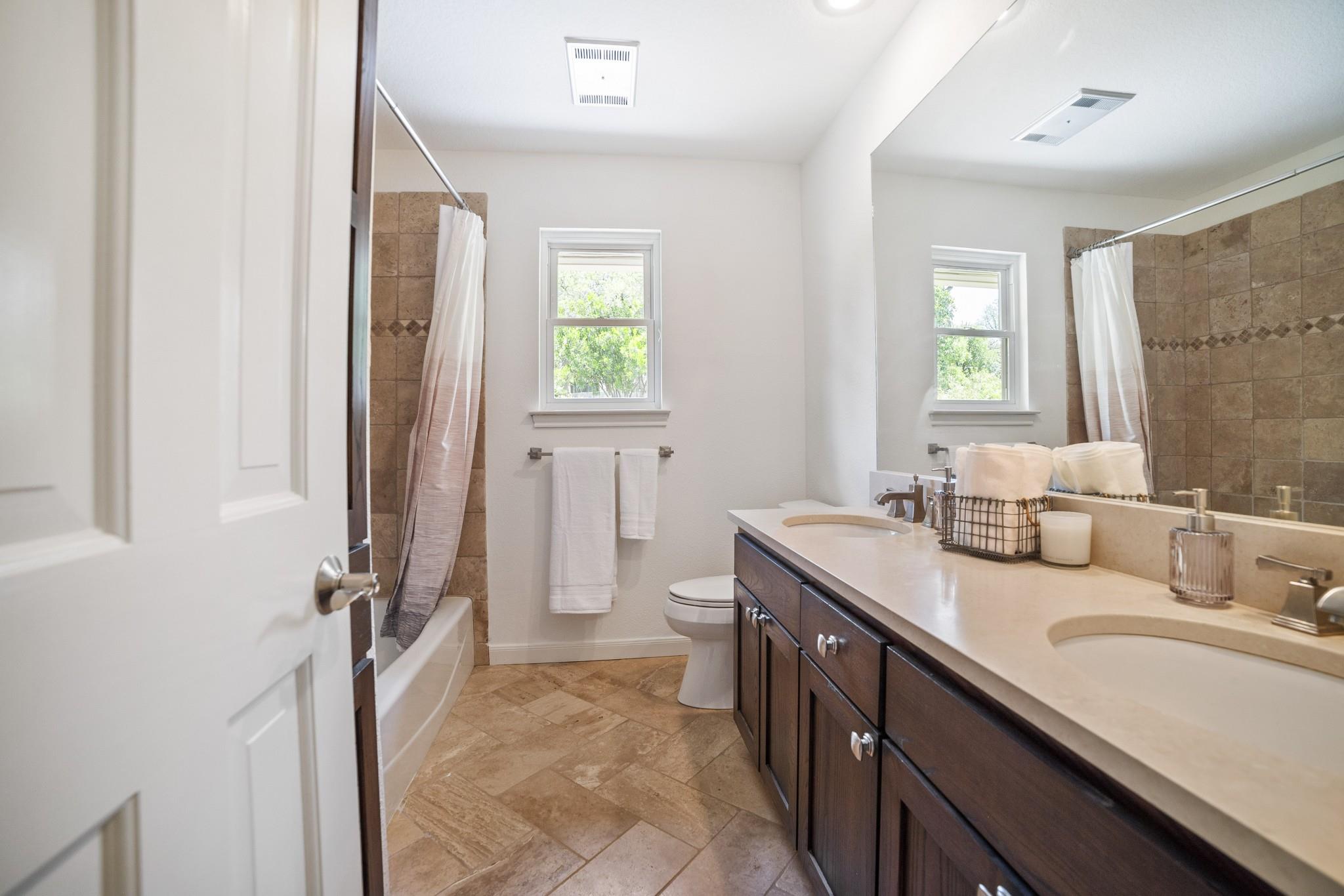 1702 Crested Butte DR