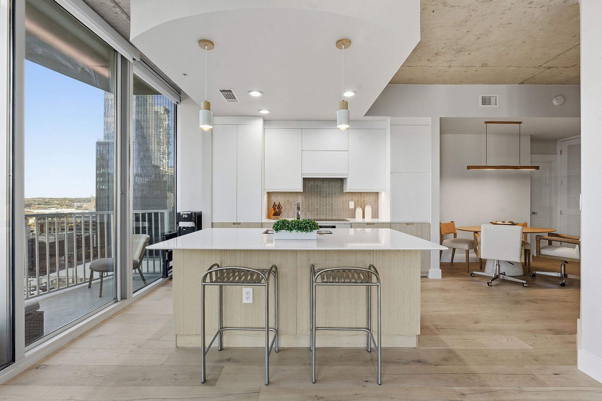 360 Nueces ST # 1217