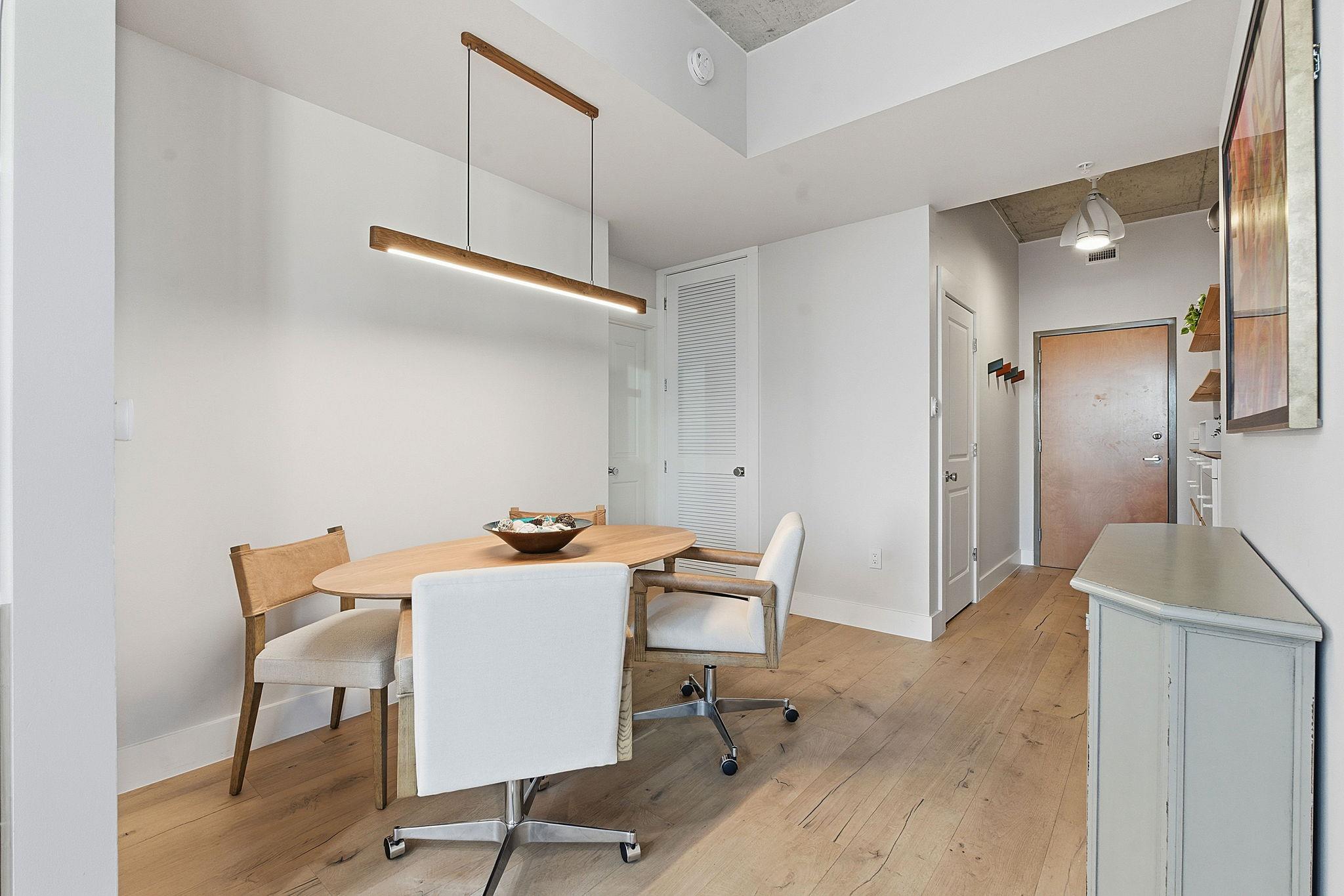 360 Nueces ST # 1217