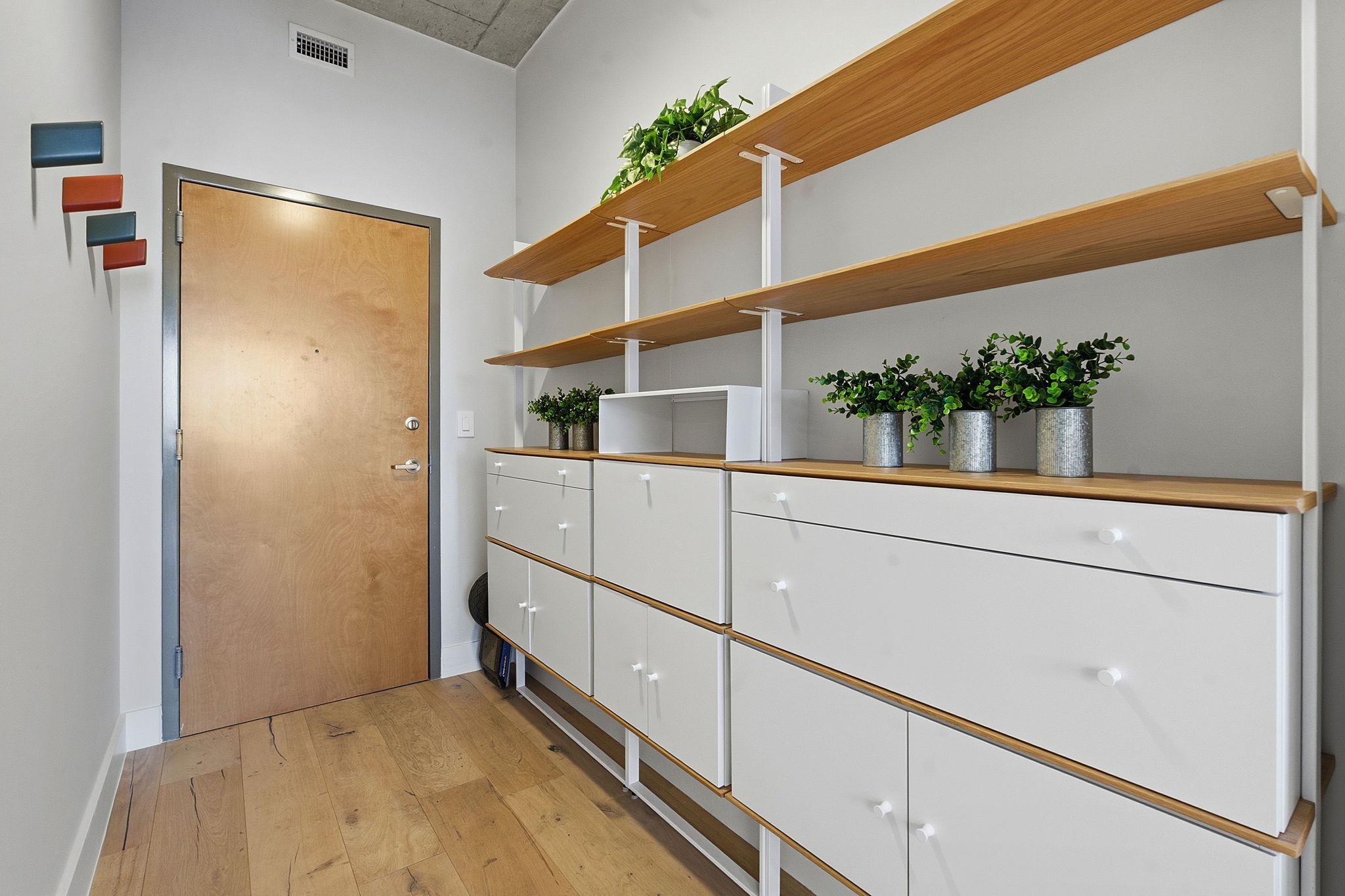 360 Nueces ST # 1217