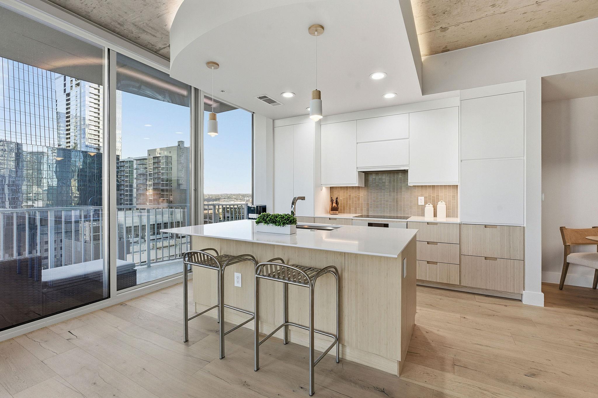 360 Nueces ST # 1217