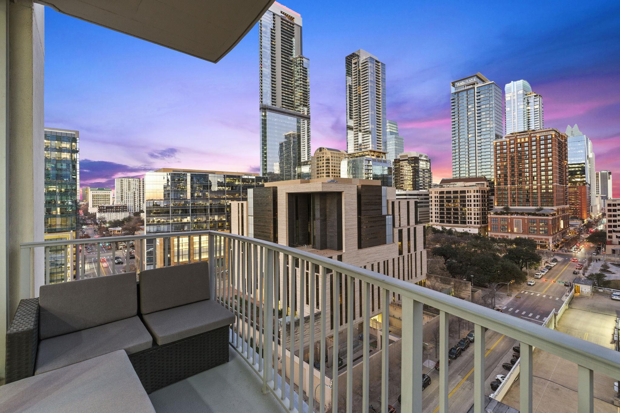 360 Nueces ST # 1217