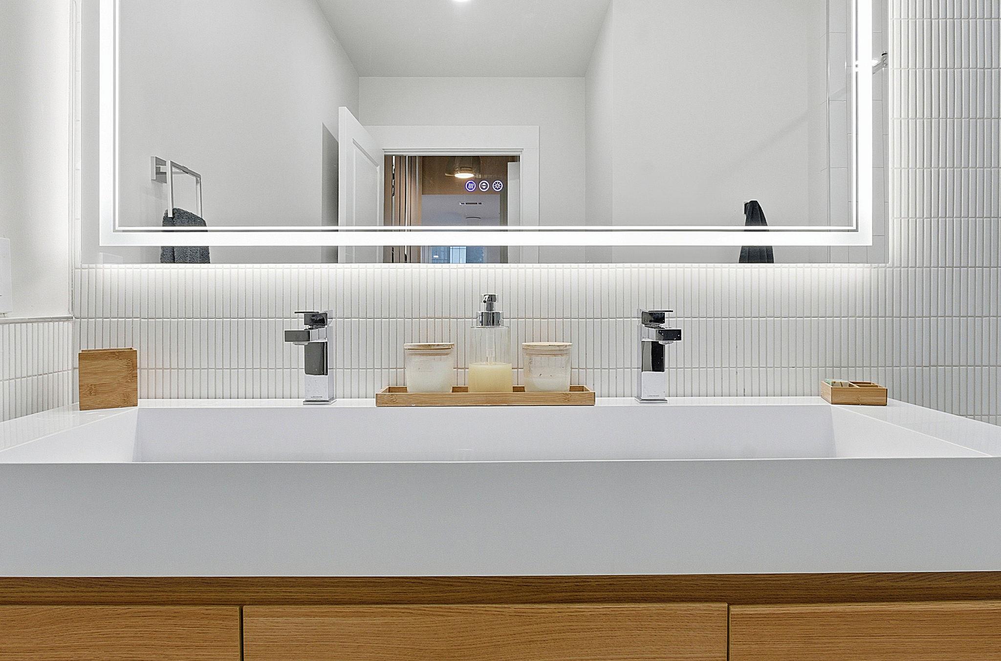 360 Nueces ST # 1217