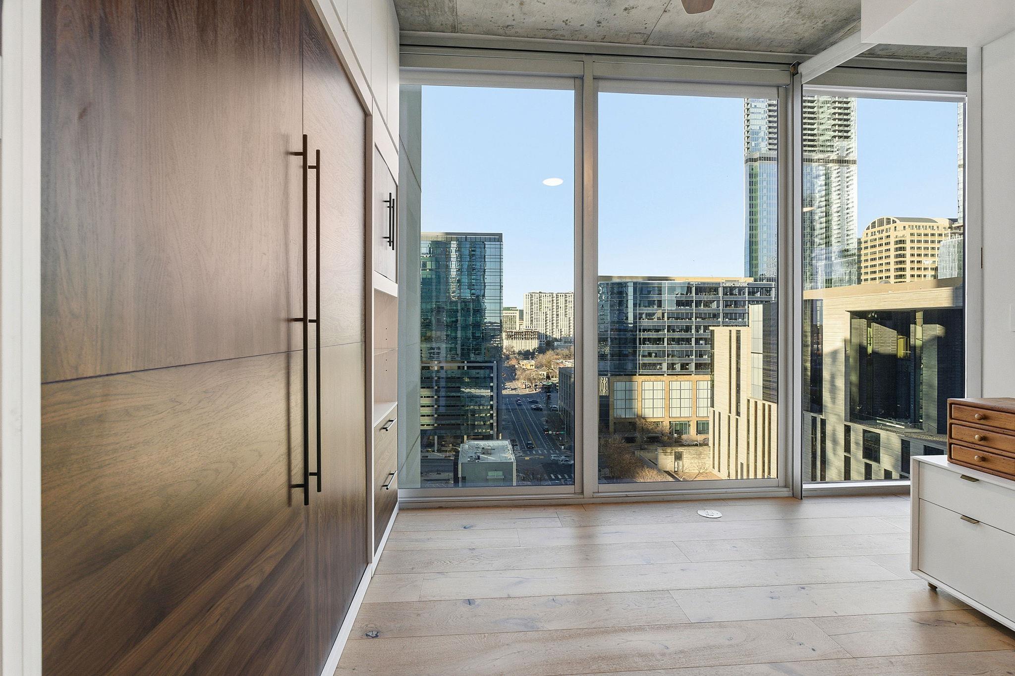 360 Nueces ST # 1217