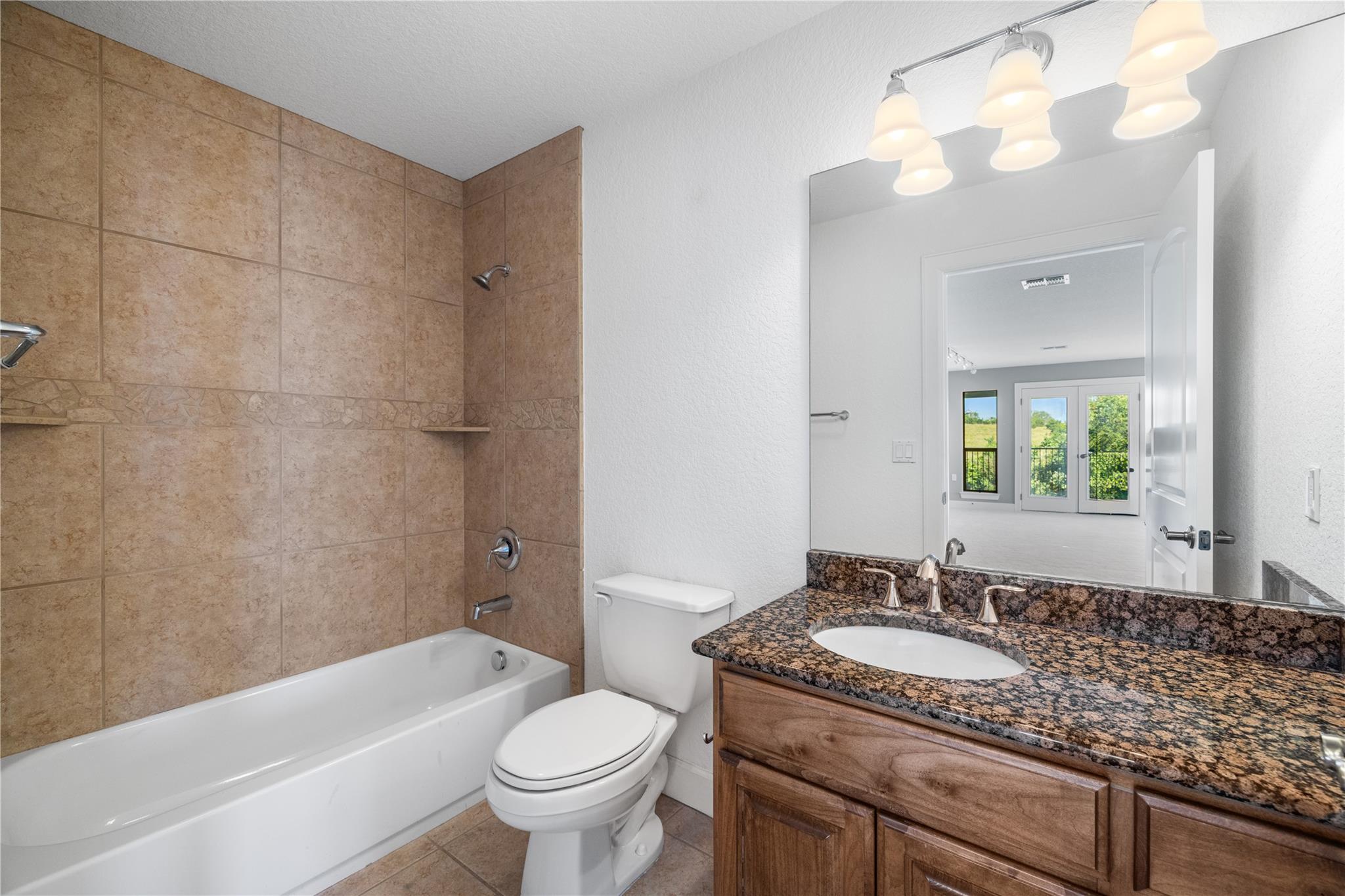 3907 Kite DR