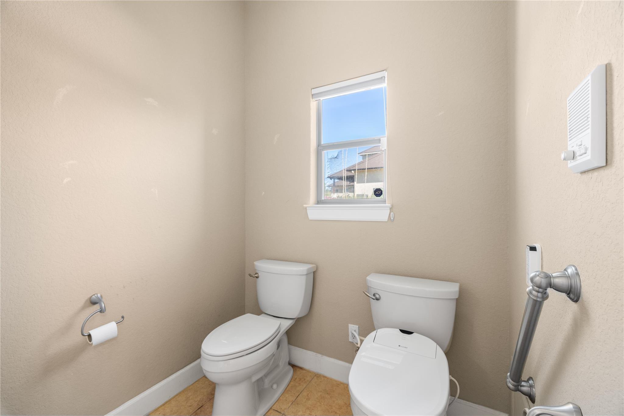 3907 Kite DR