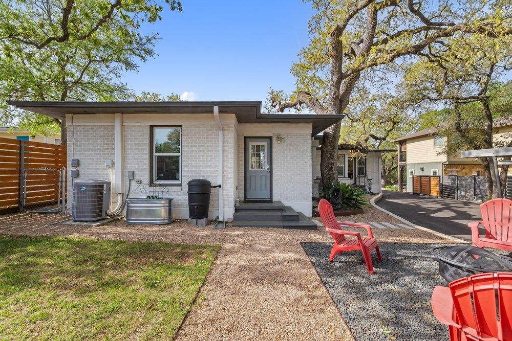 3310 Enfield RD