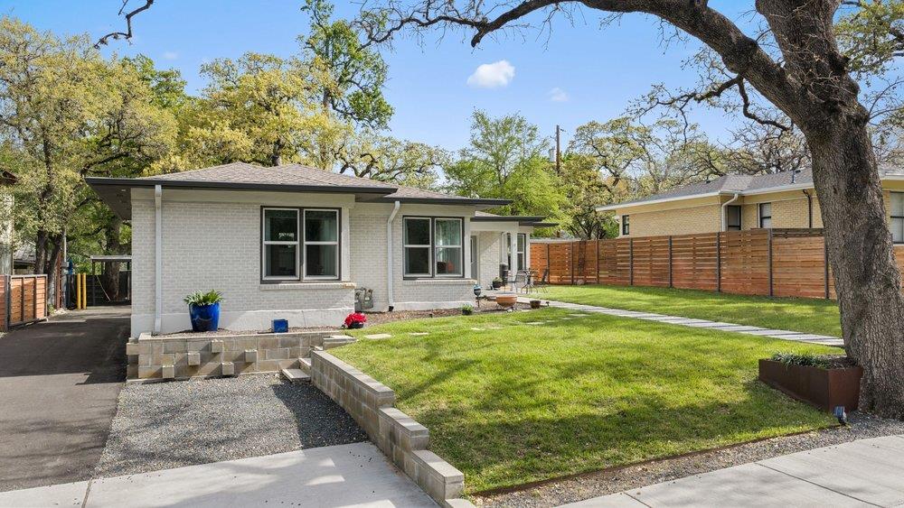 3310 Enfield RD