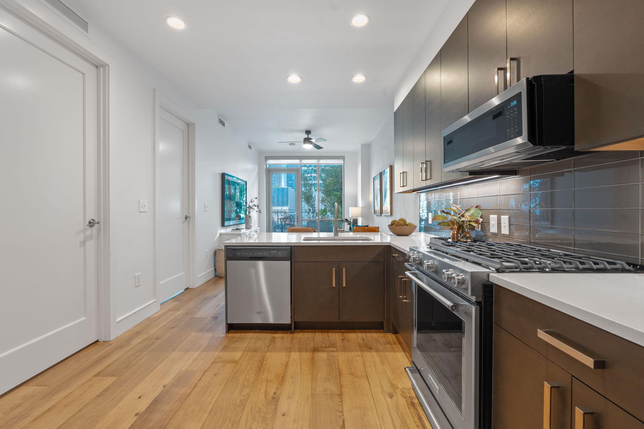 222 West Ave # 1005