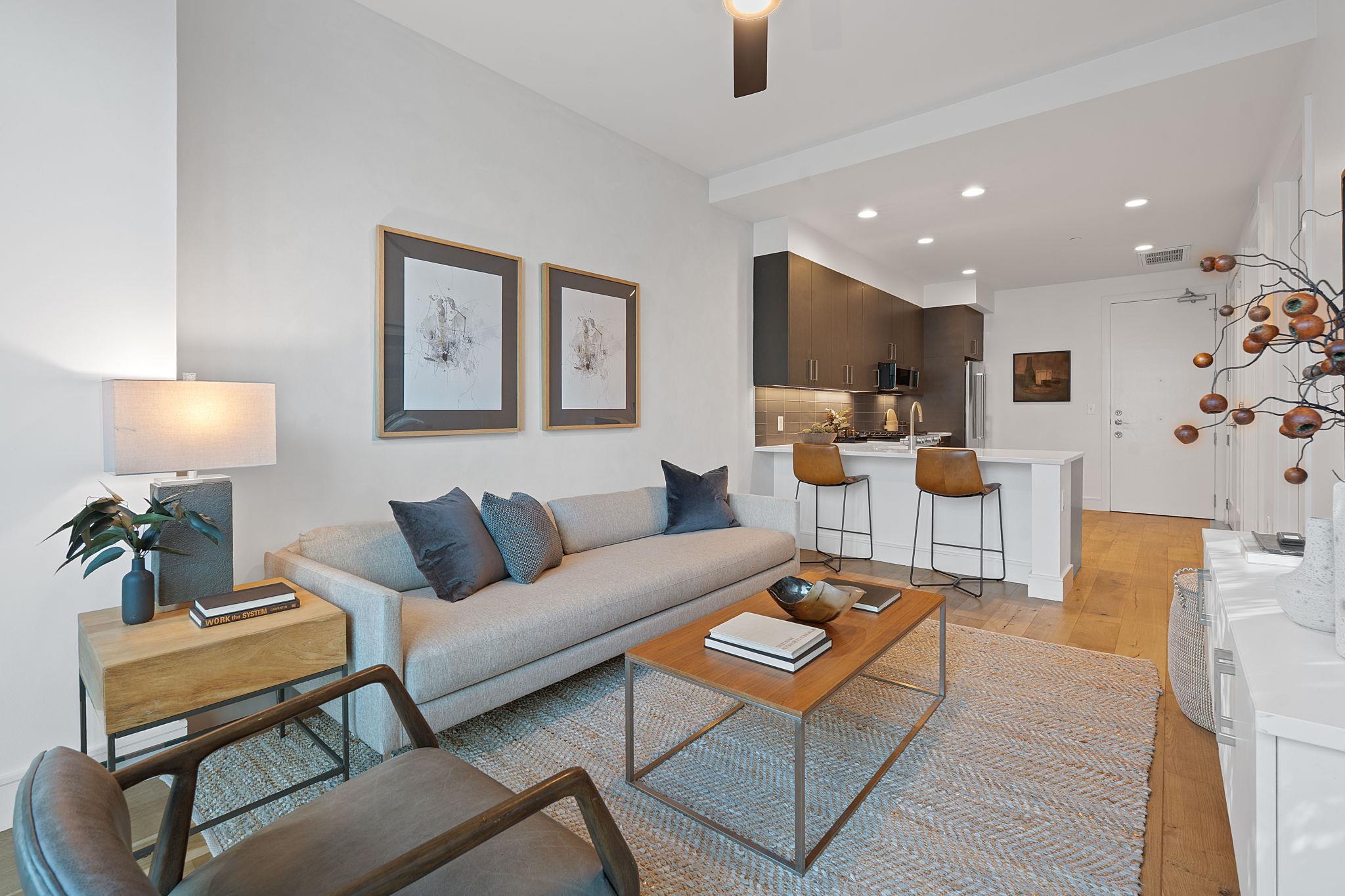 222 West Ave # 1005