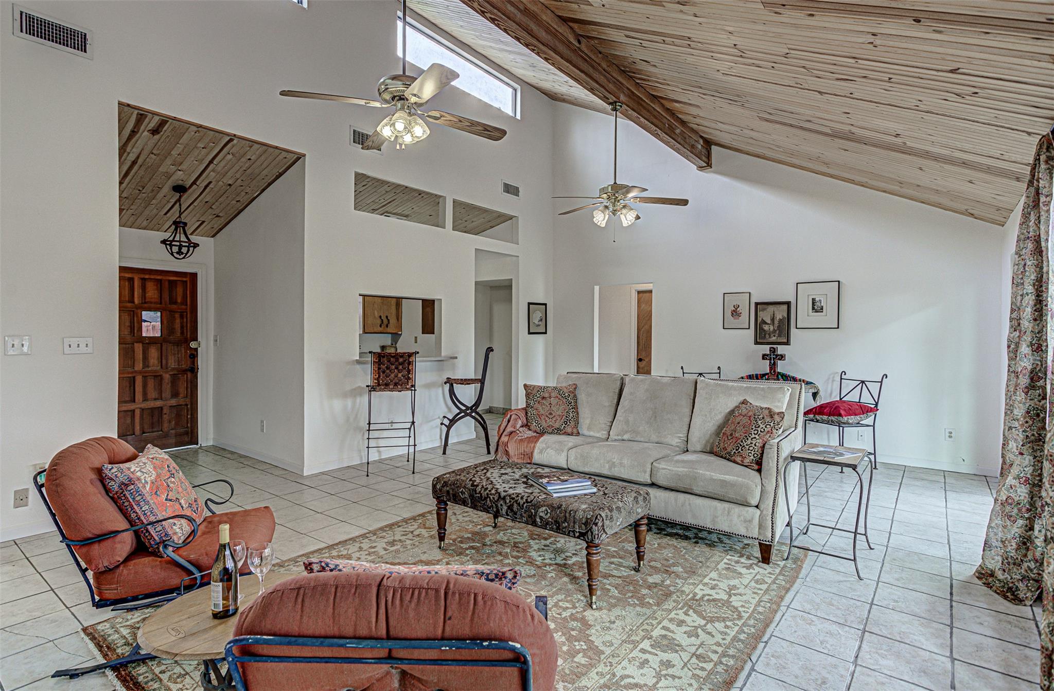 850 Fir LN, Cottonwood Shores