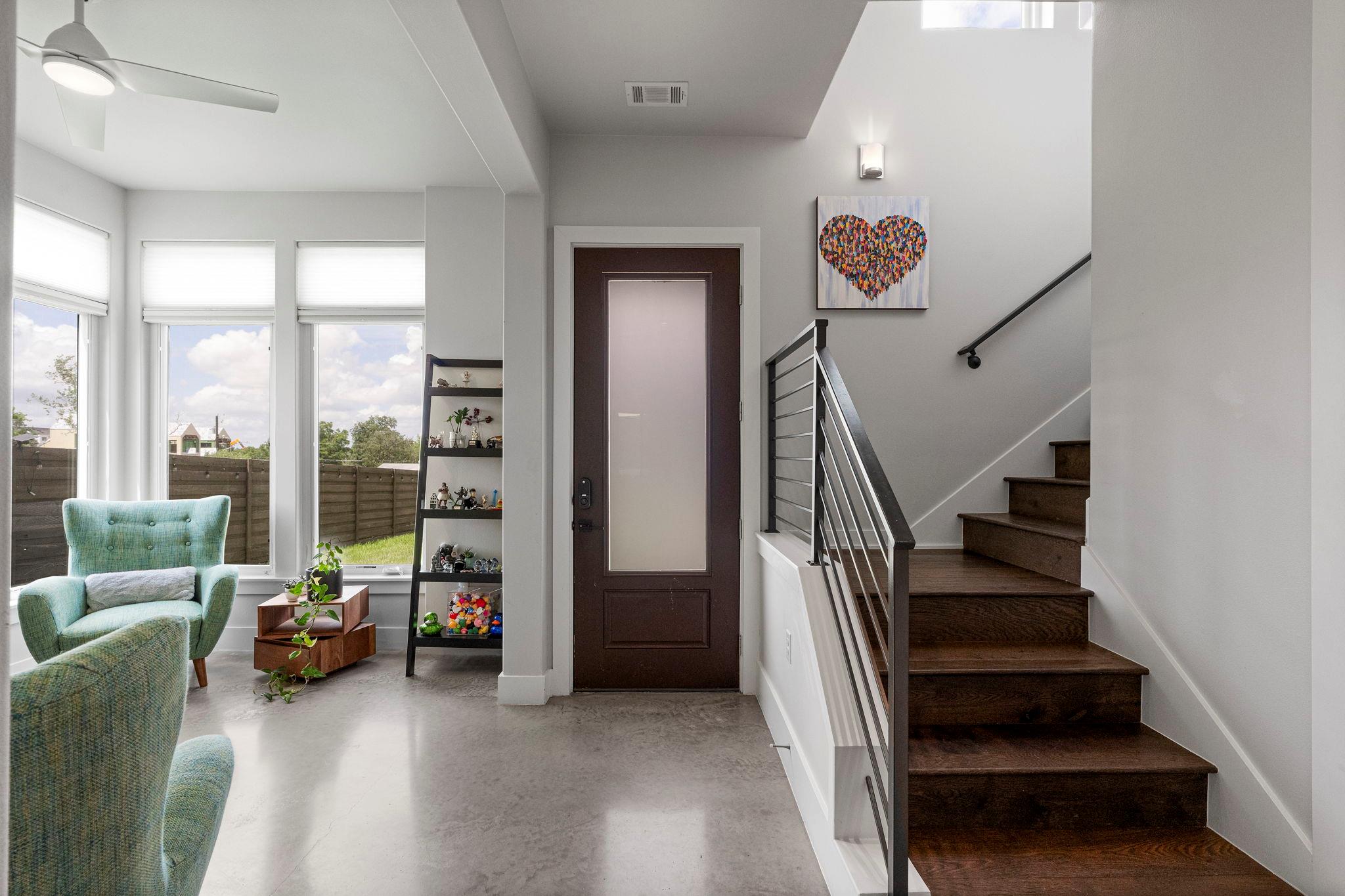 2103 Greenwood Ave # B Unit: Building 1, Unit B