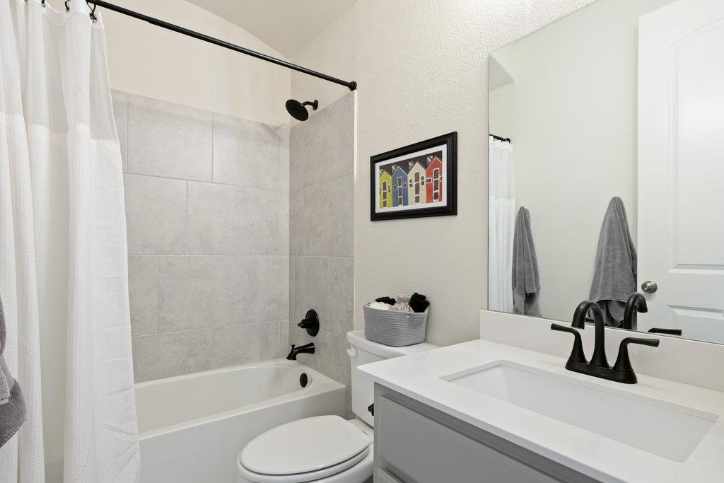 290 Brentwood DR