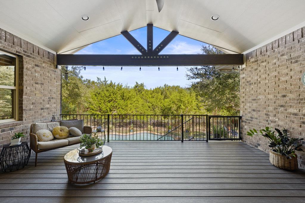 290 Brentwood DR