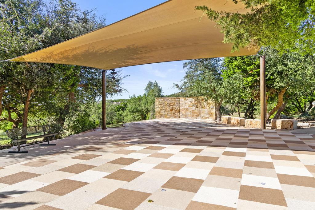 290 Brentwood DR