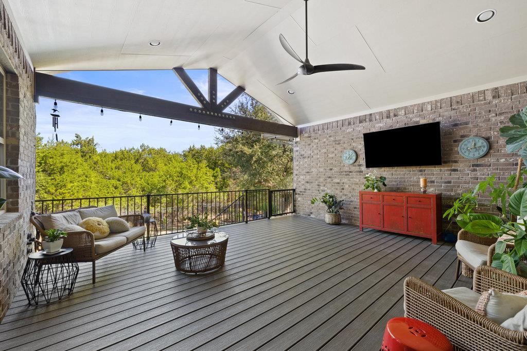 290 Brentwood DR