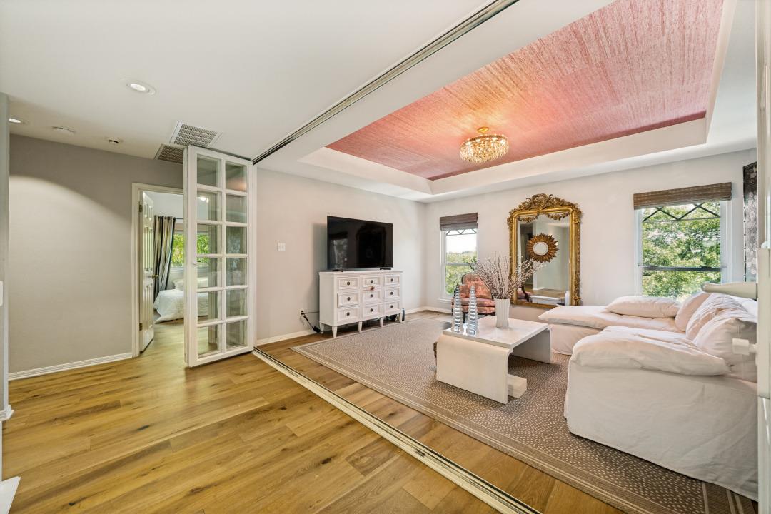 10024 Circleview DR