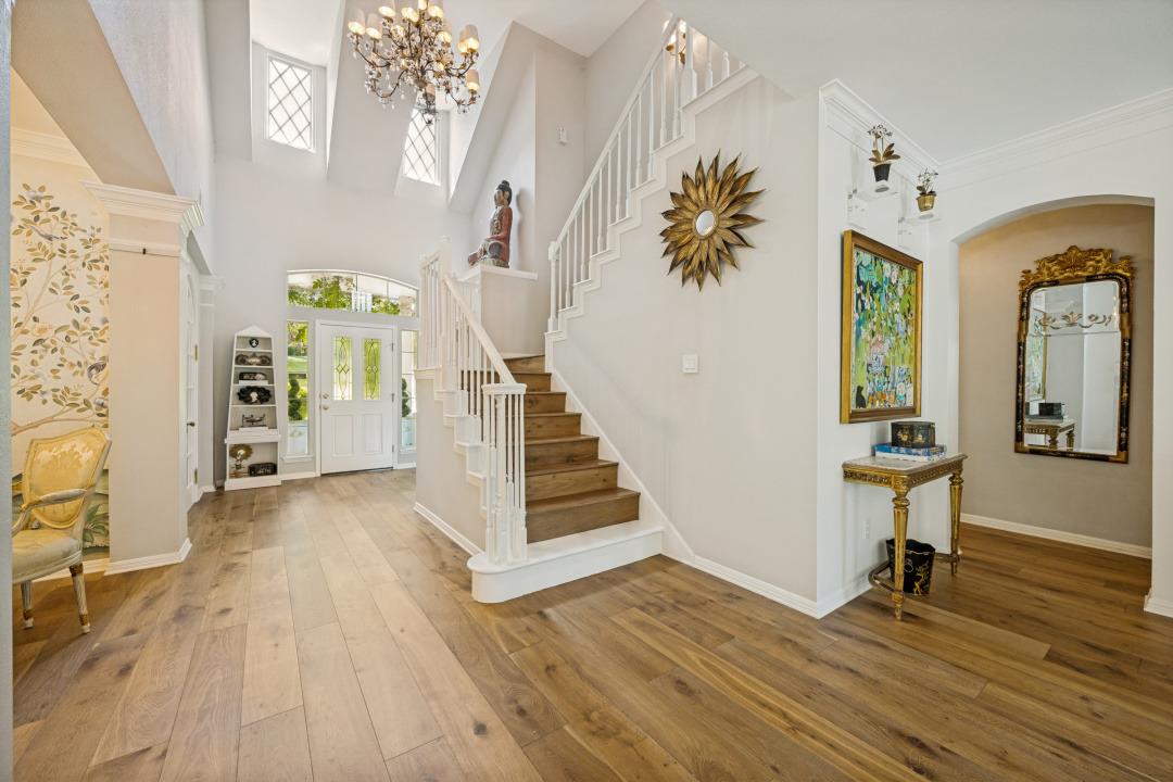 10024 Circleview DR