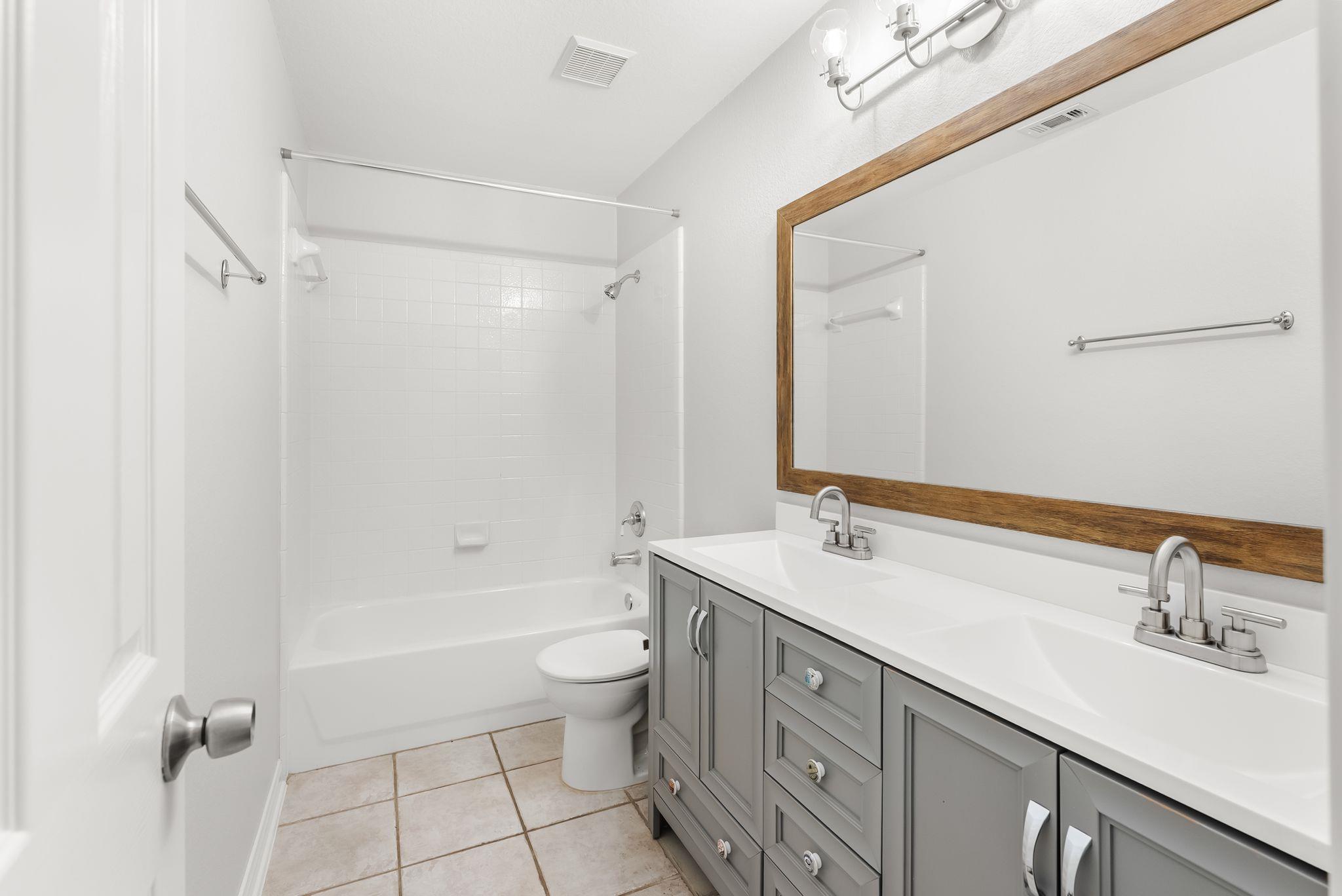 4308 Canyon Glen CIR