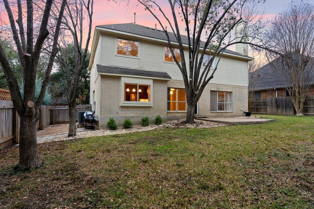 1406 Dapplegrey LN