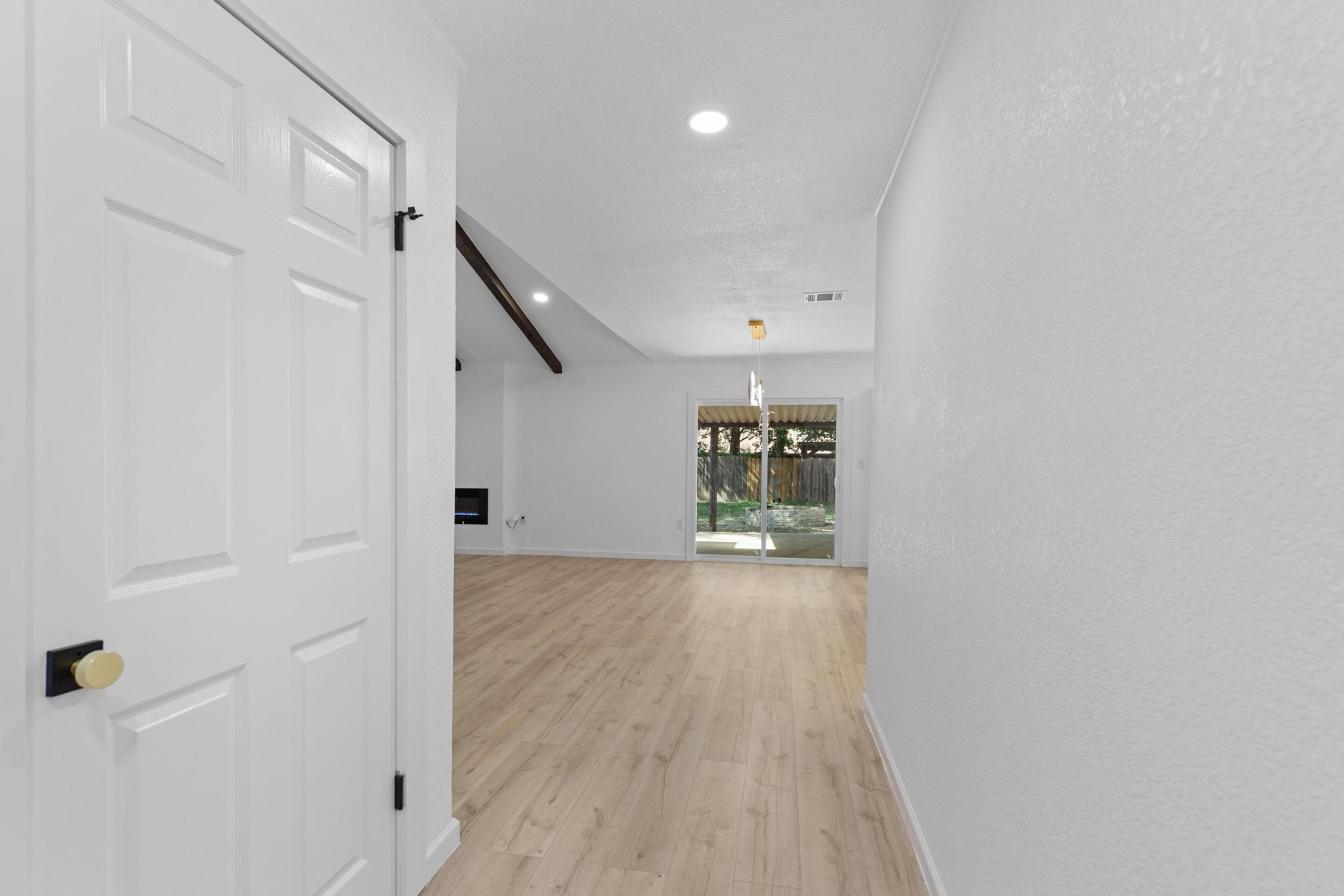 5804 Whitebrook DR