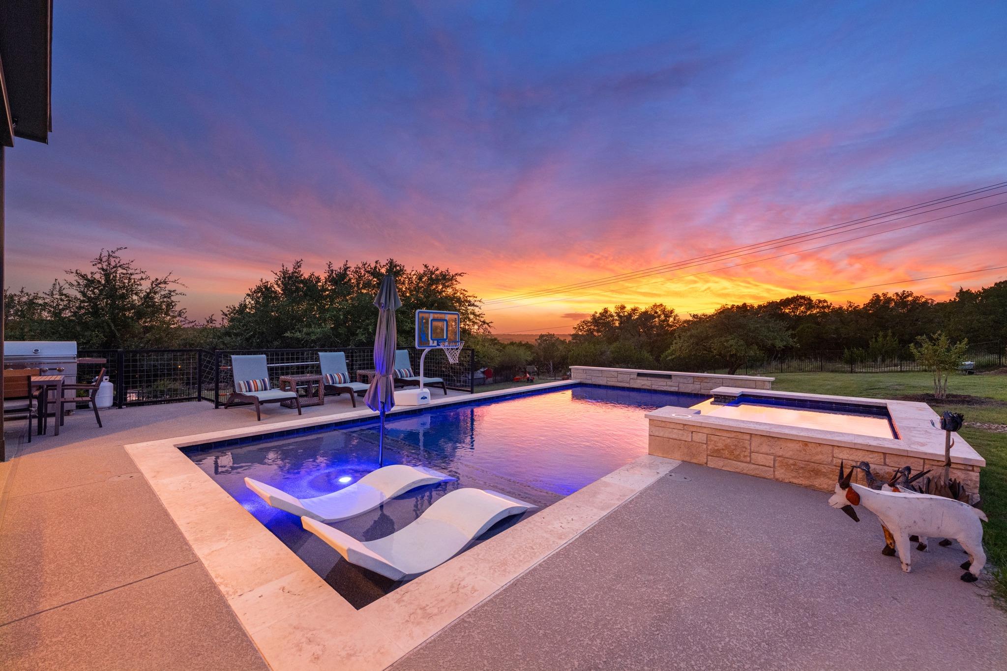 4518 Diamante DR