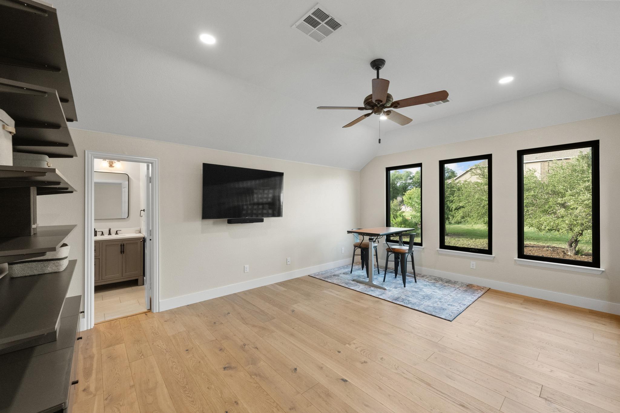 4518 Diamante DR