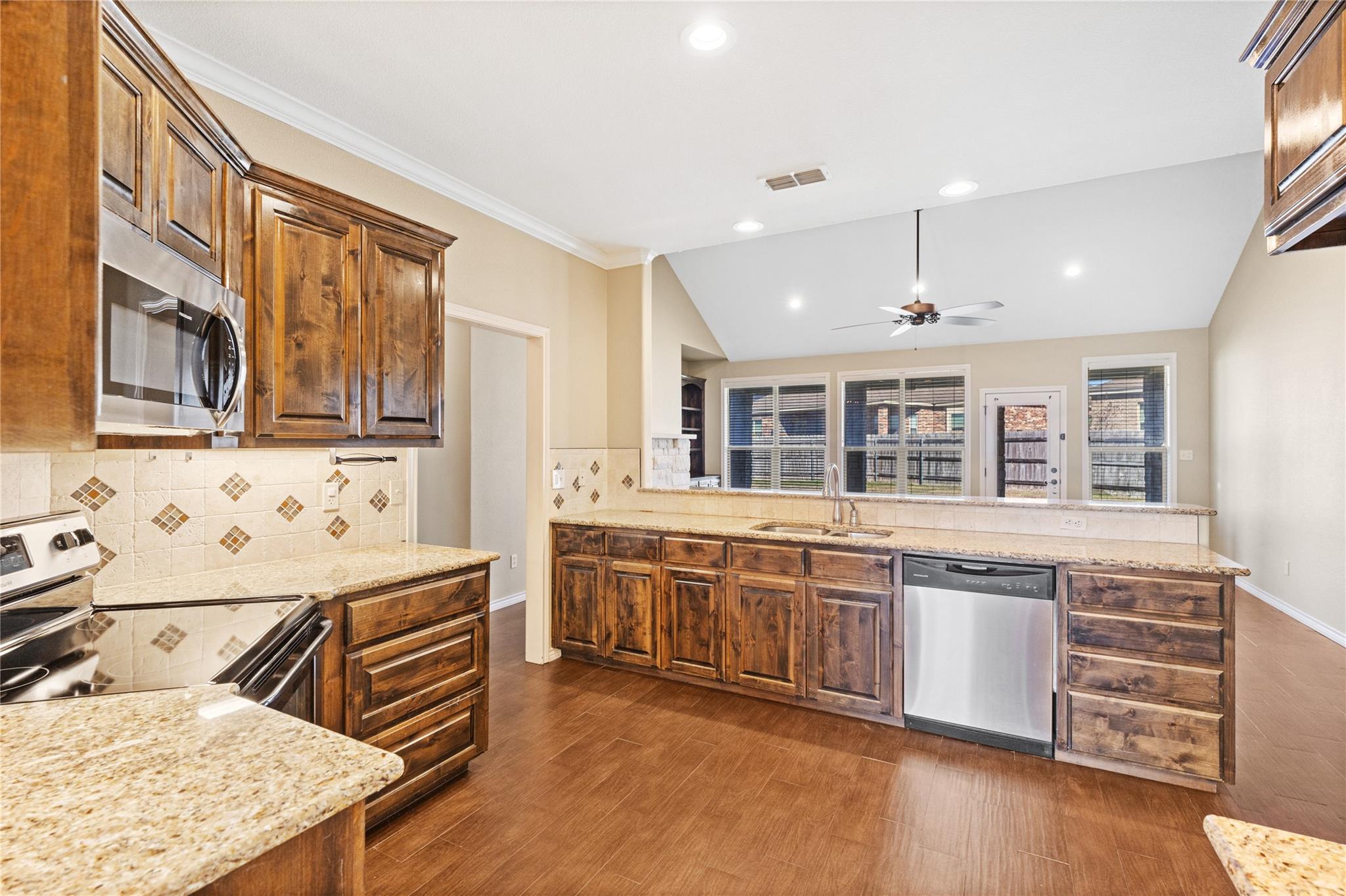 304 Jake DR