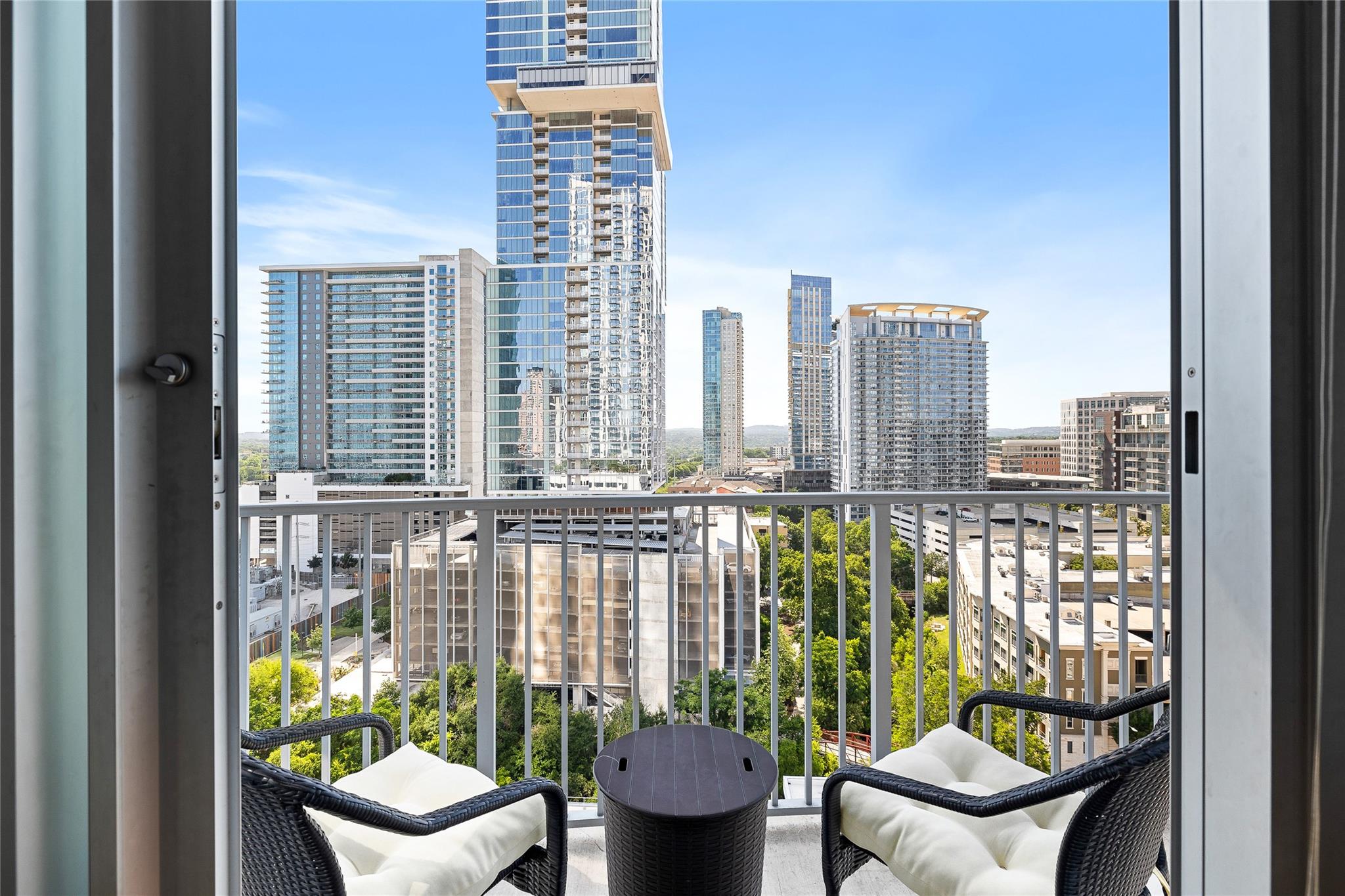 360 Nueces ST # 1314