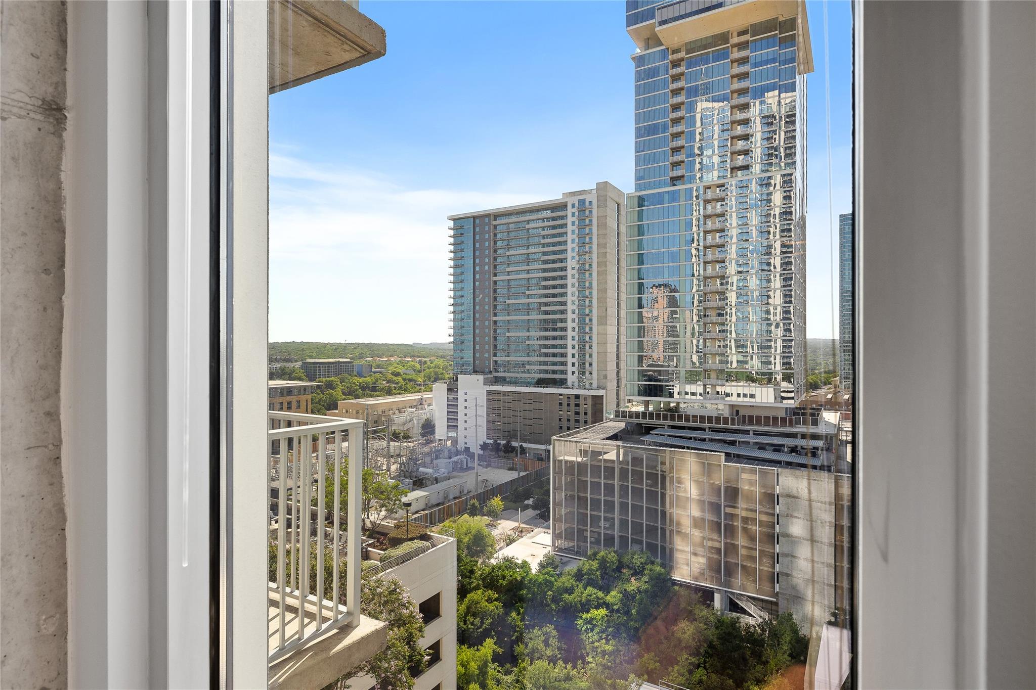 360 Nueces ST # 1314