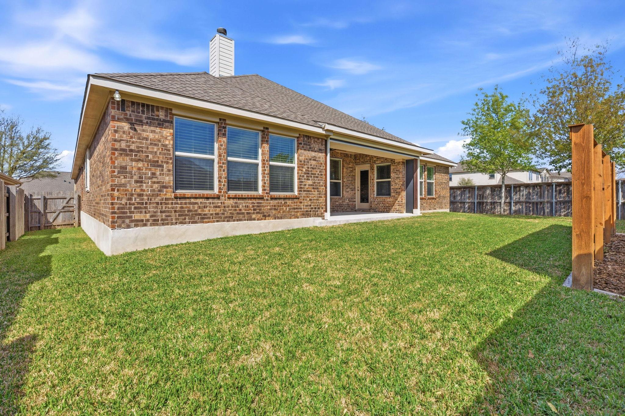 18525 Wind Valley WAY