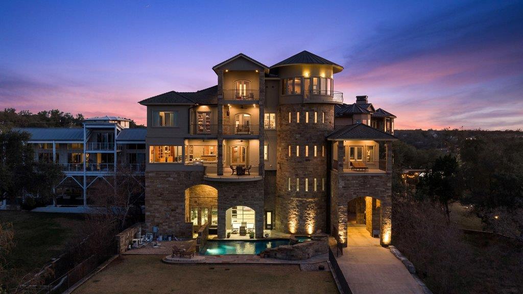 1310 Hurst HOLW