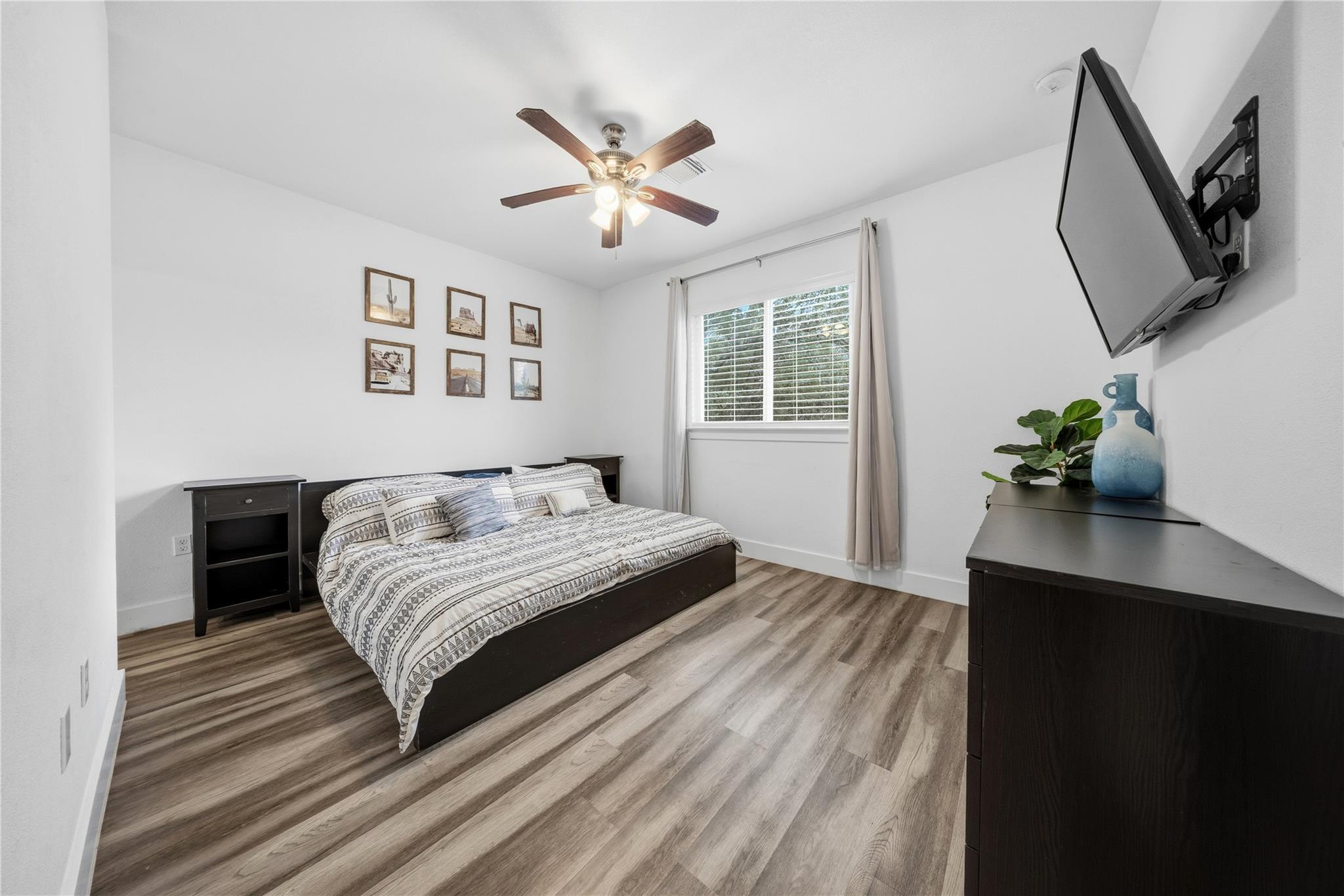 7502 Stable LN