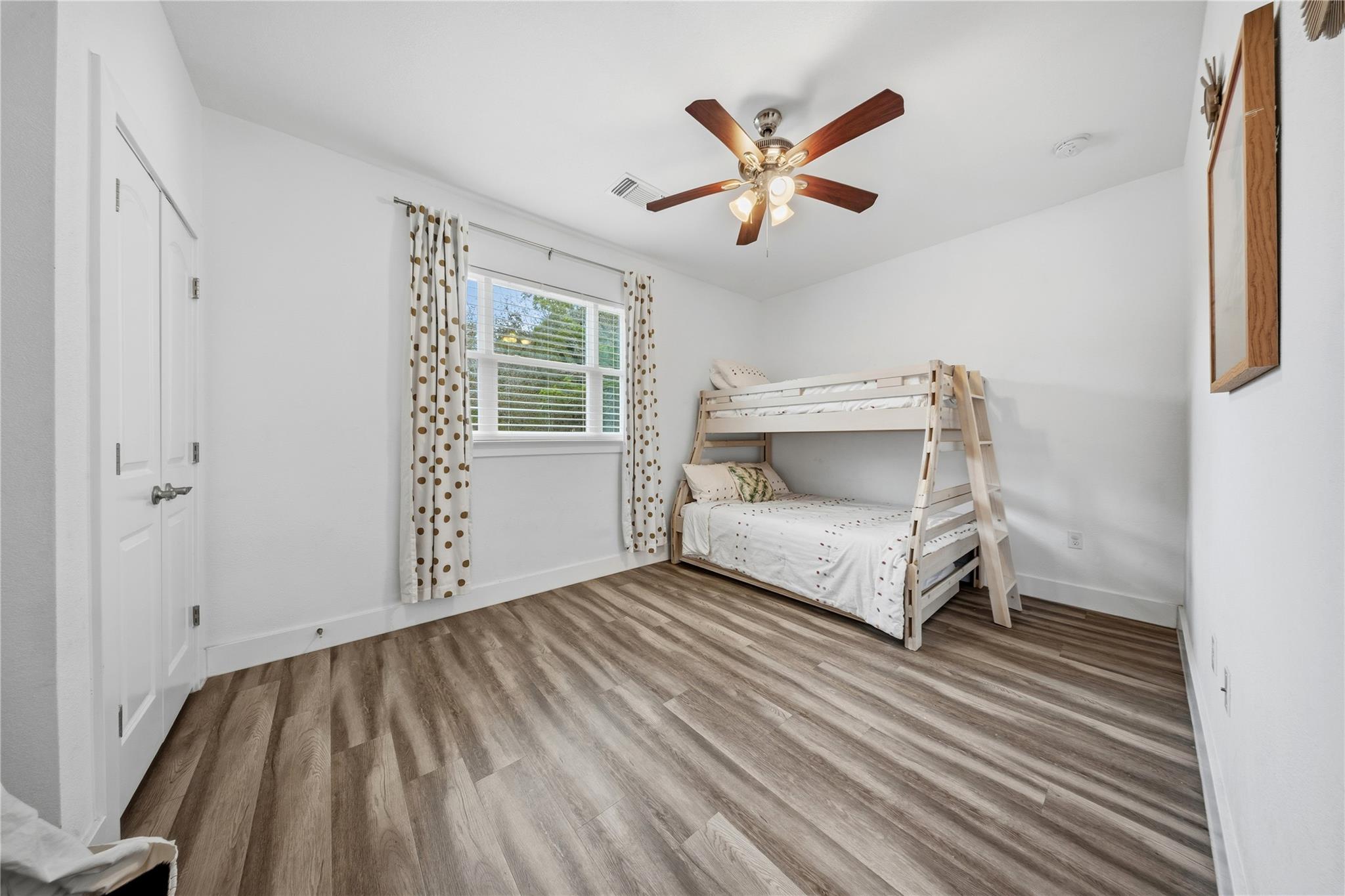 7502 Stable LN