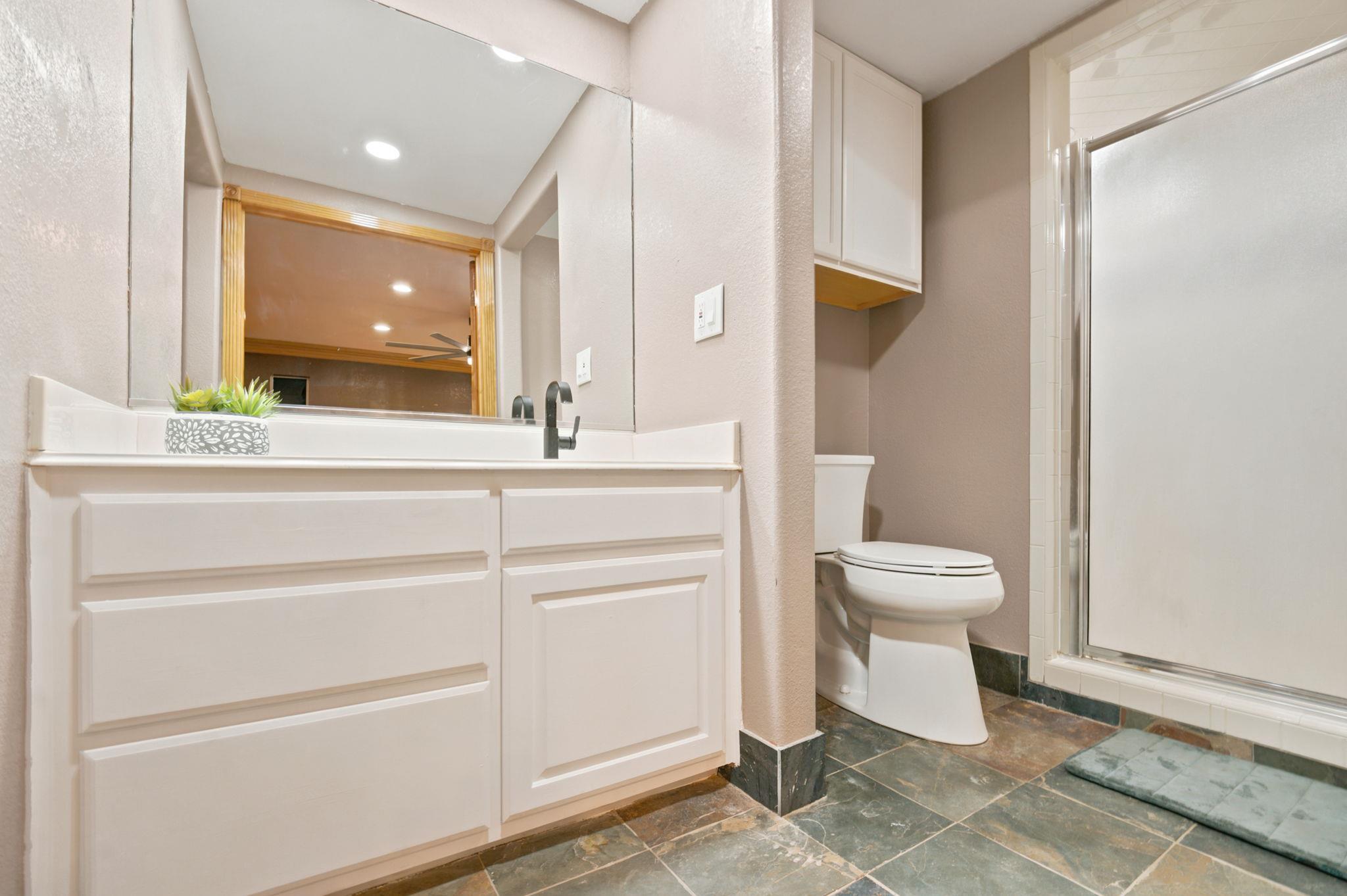 114 Pinedale DR