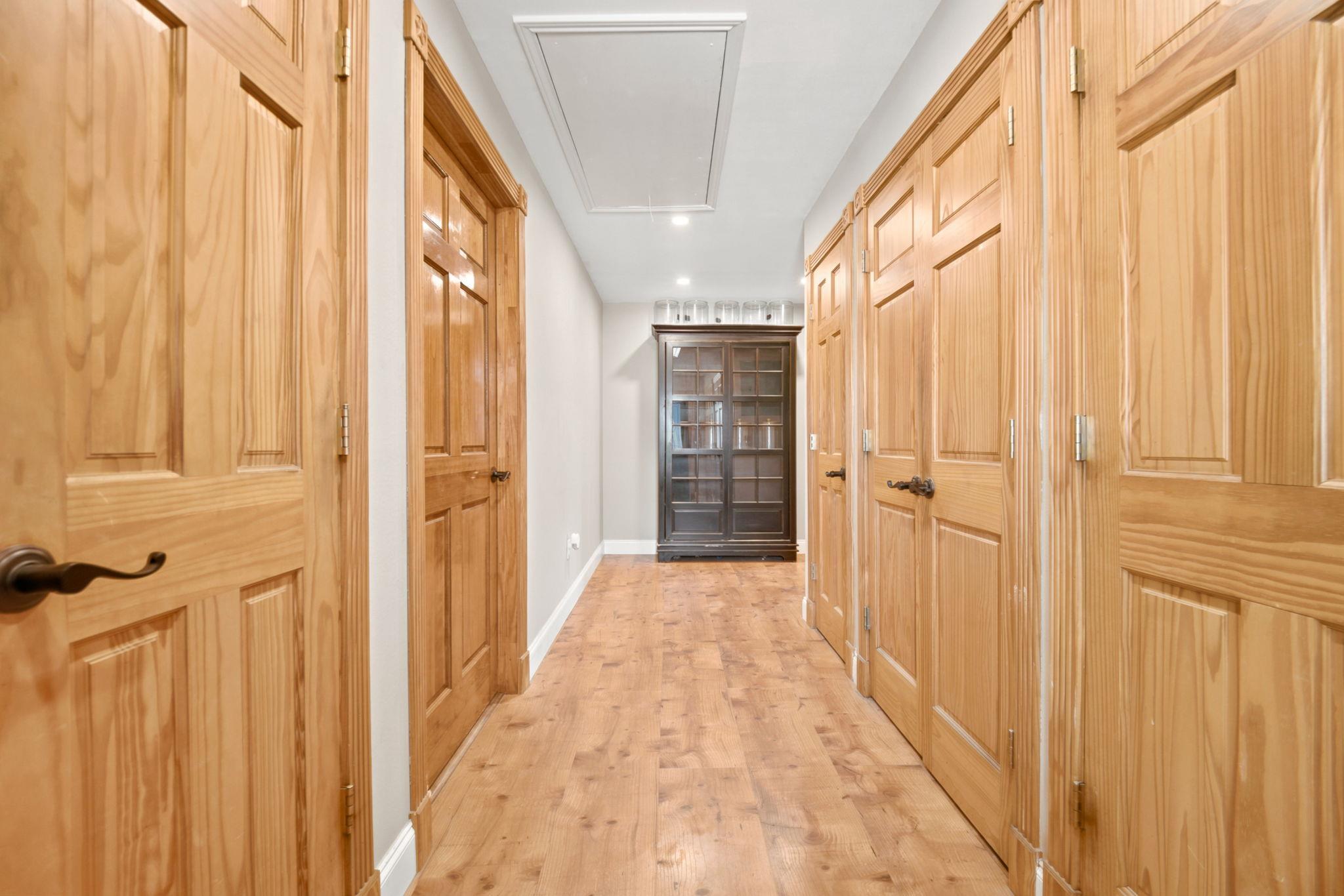 114 Pinedale DR