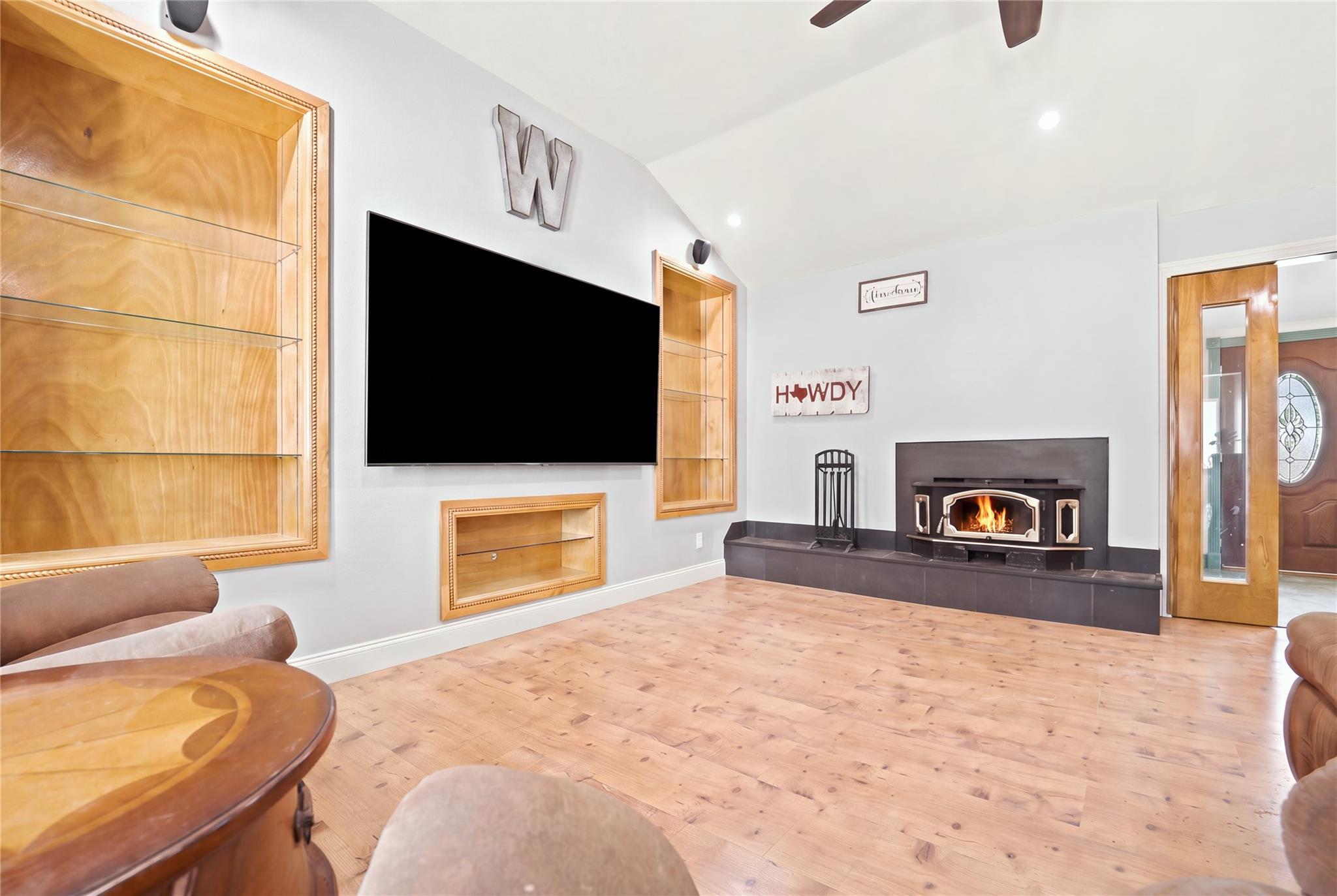 114 Pinedale DR