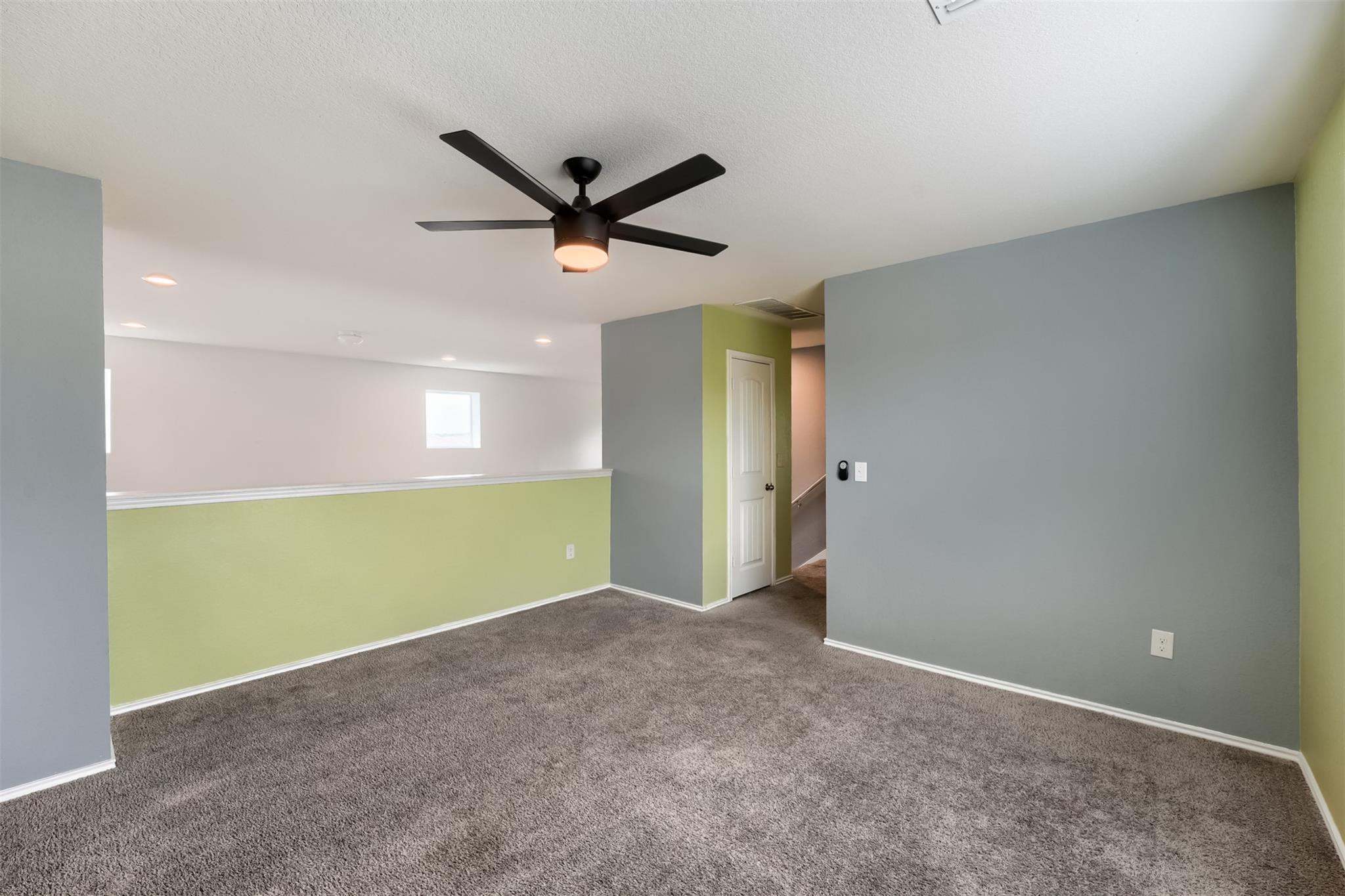 3509 Conyers LN