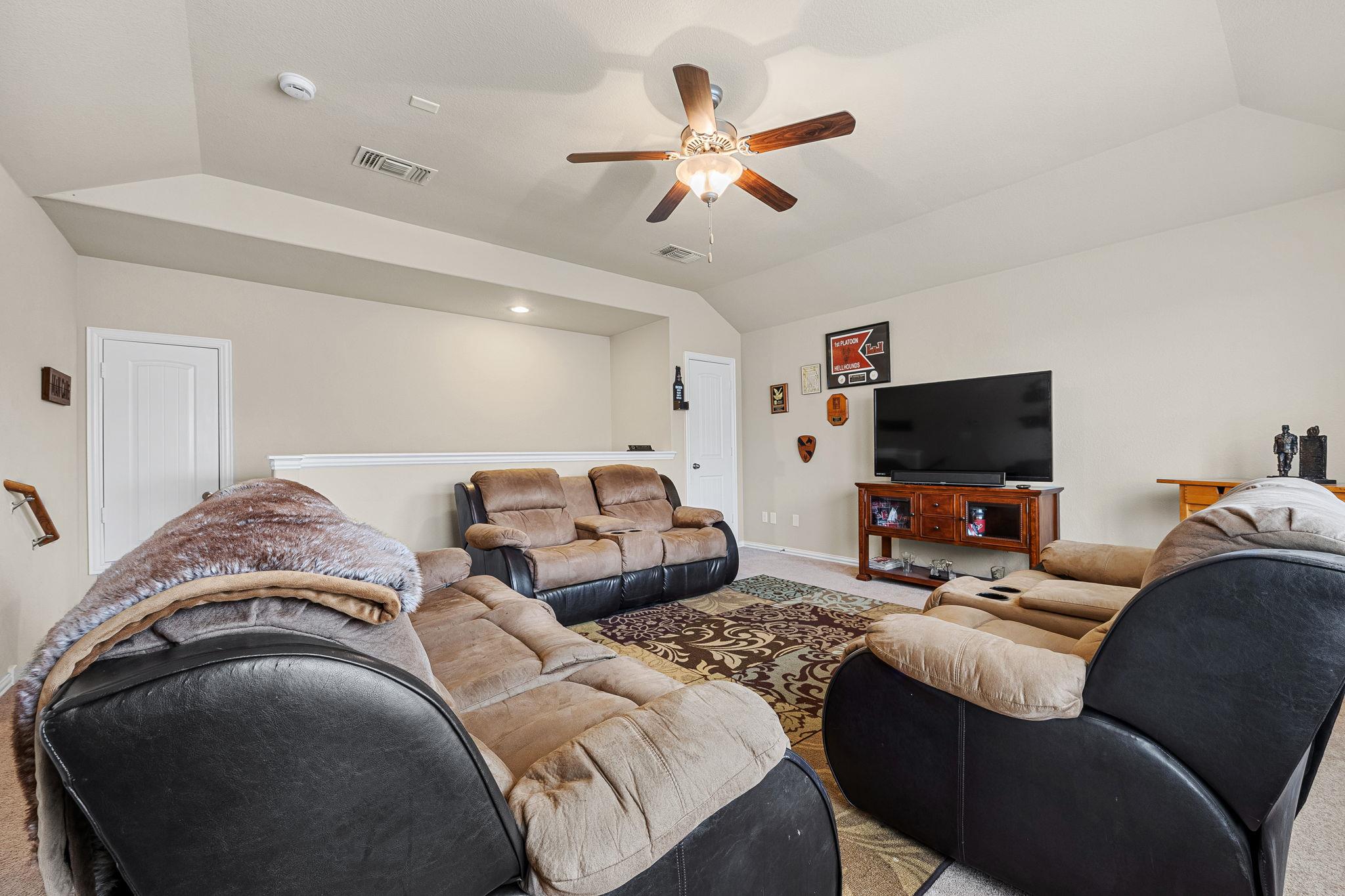 3607 Cotton Patch DR