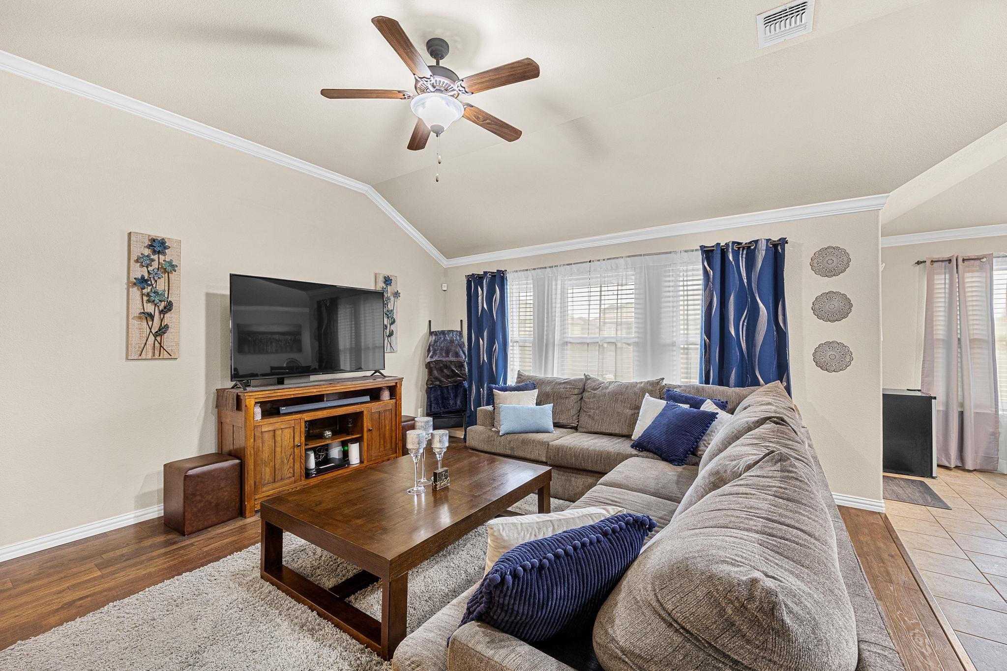 3607 Cotton Patch DR