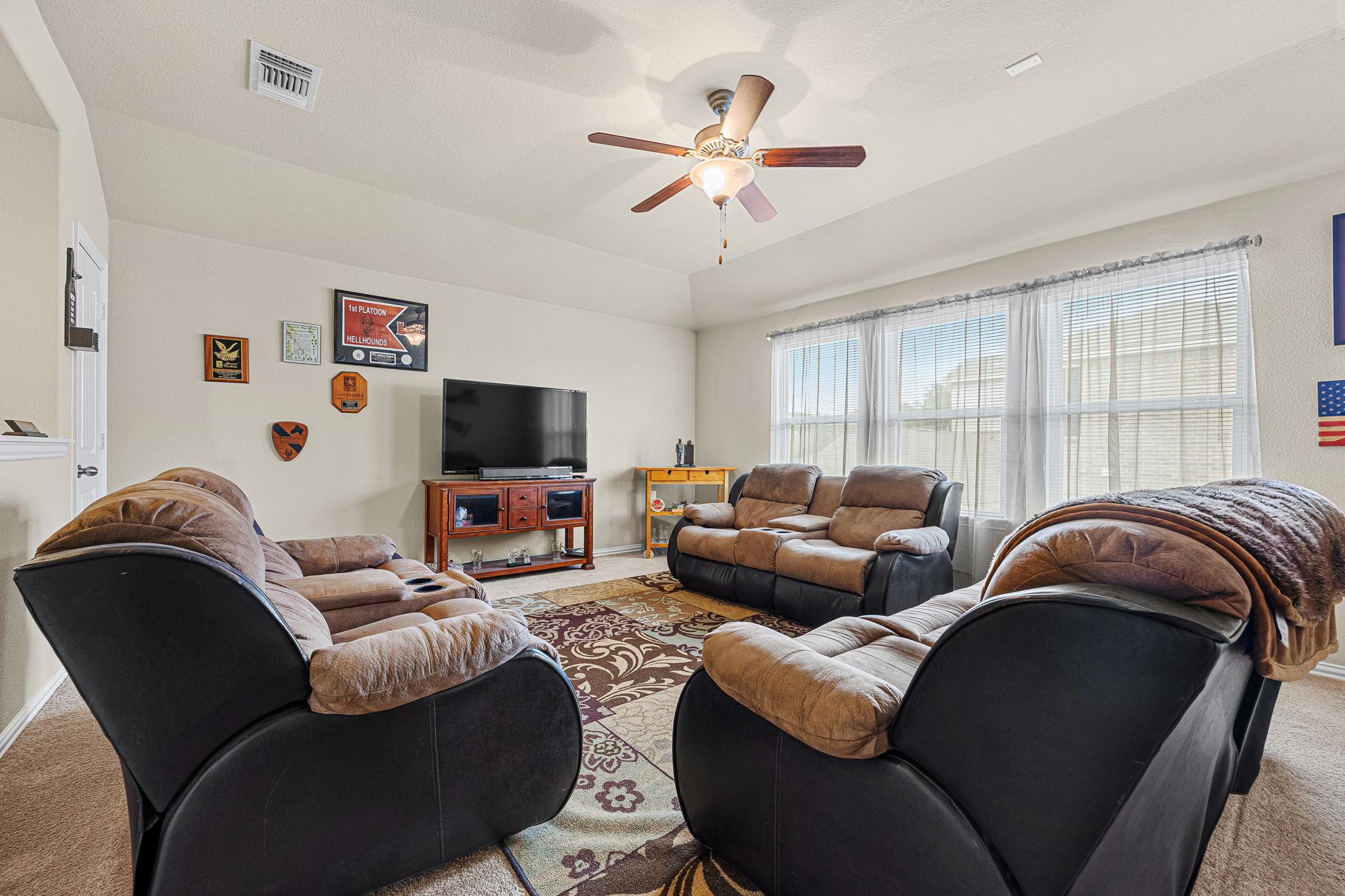3607 Cotton Patch DR