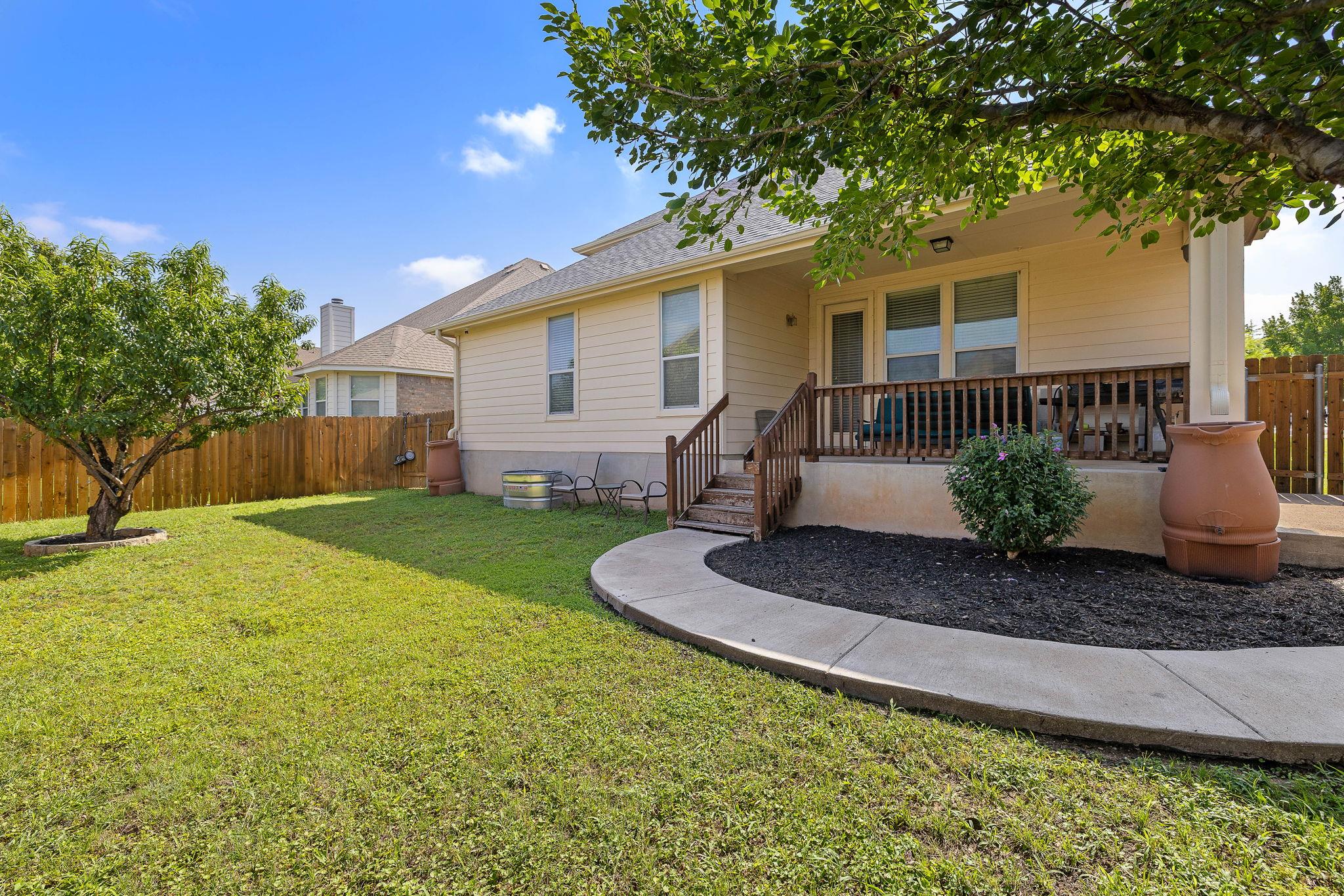 123 Justin Leonard DR