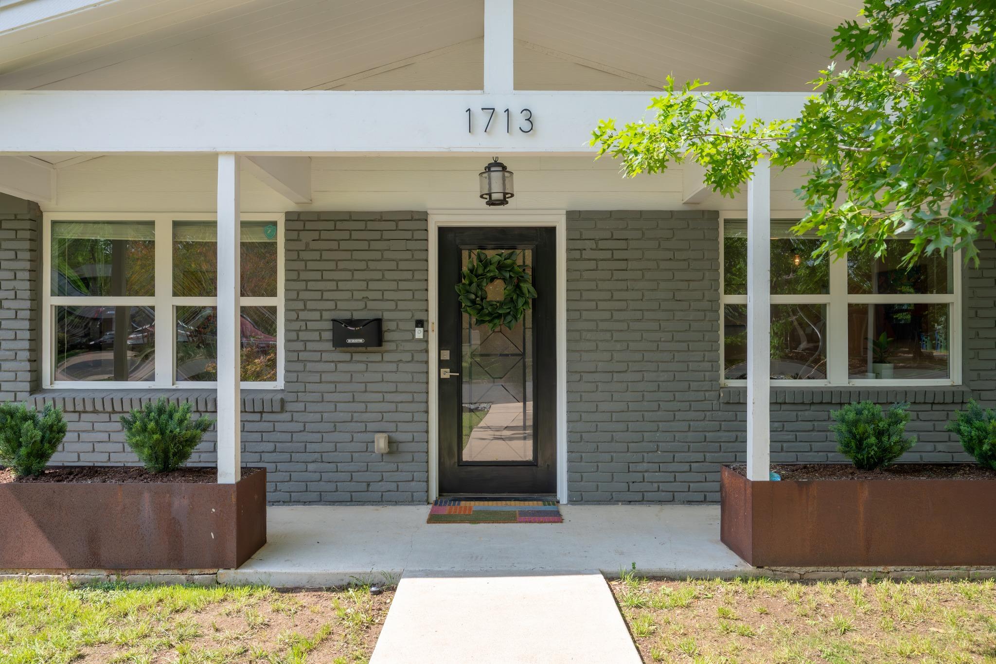 1713 Madison Ave