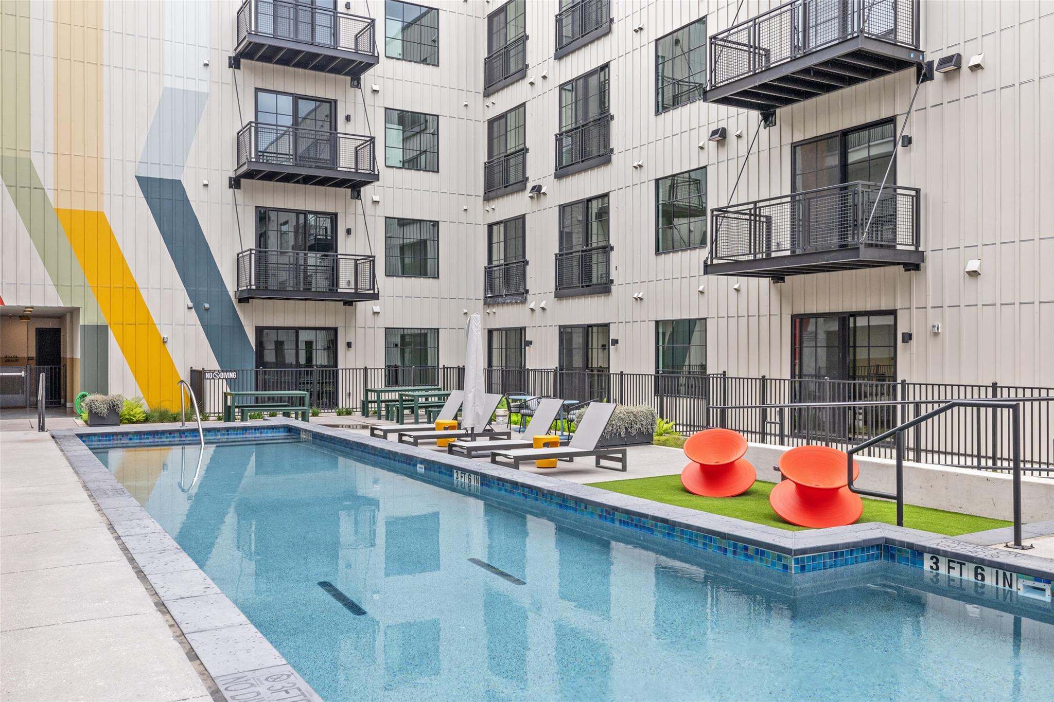 4315 S Congress Ave # 532